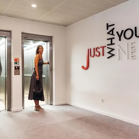 Lisboa Aeroporto فندق Portela (Loures)