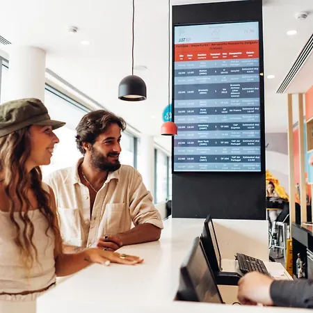 Lisboa Aeroporto فندق Portela (Loures)