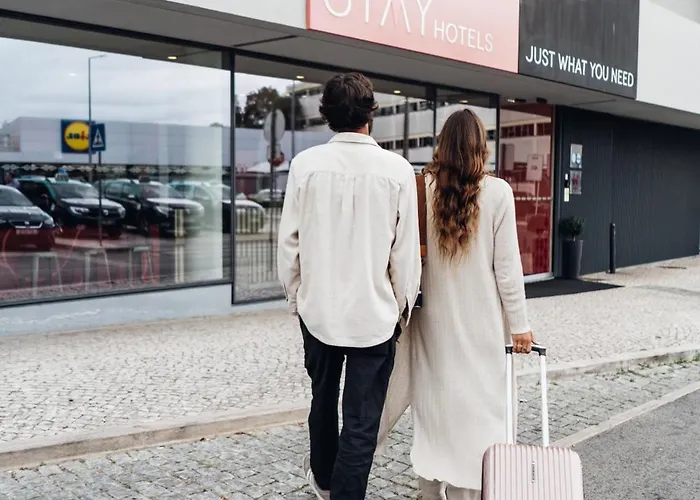 Hotel Lisboa Aeroporto 3*