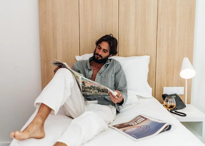 Hotel Lisboa Aeroporto 3*